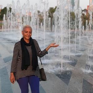 Meet your Posher, Sheryl